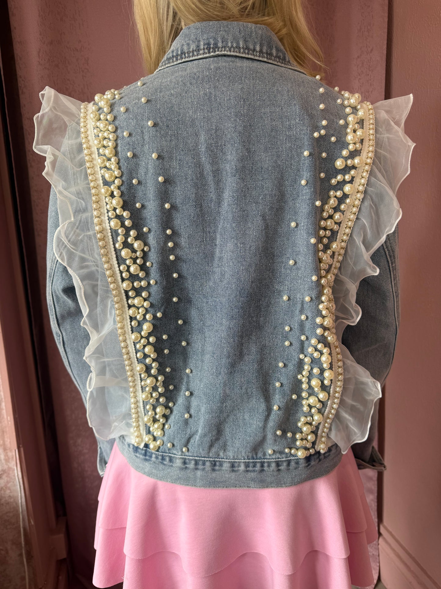 Pearl Detailing Denim Jacket 🤍