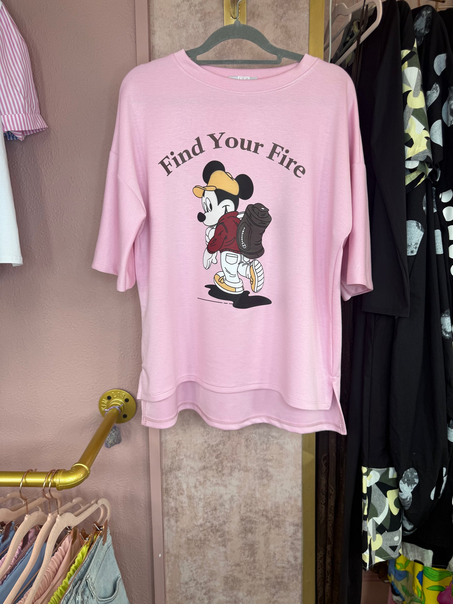 Cartoon print pink tee π