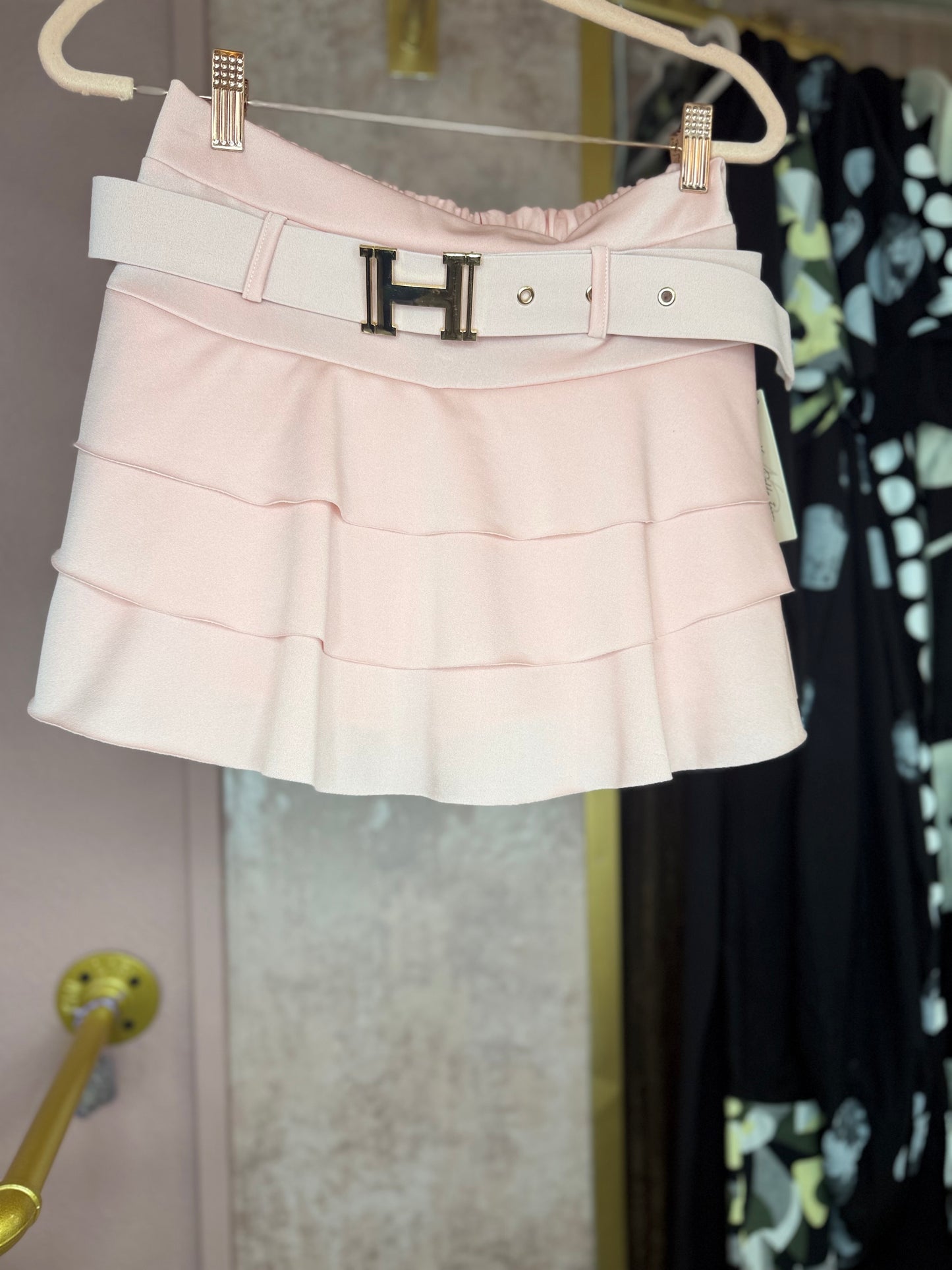 Skort (skirt with shorts) 💕