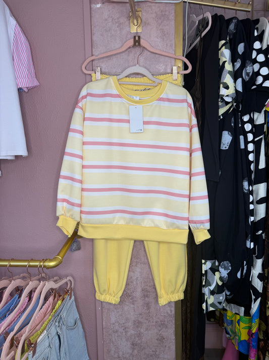 Yellow stripes set