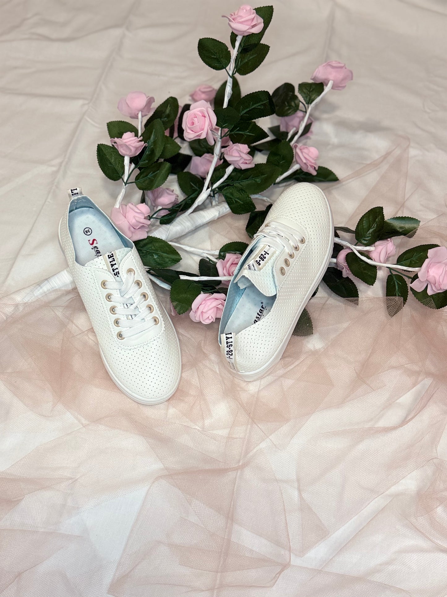 Classic White Casual Sneakers