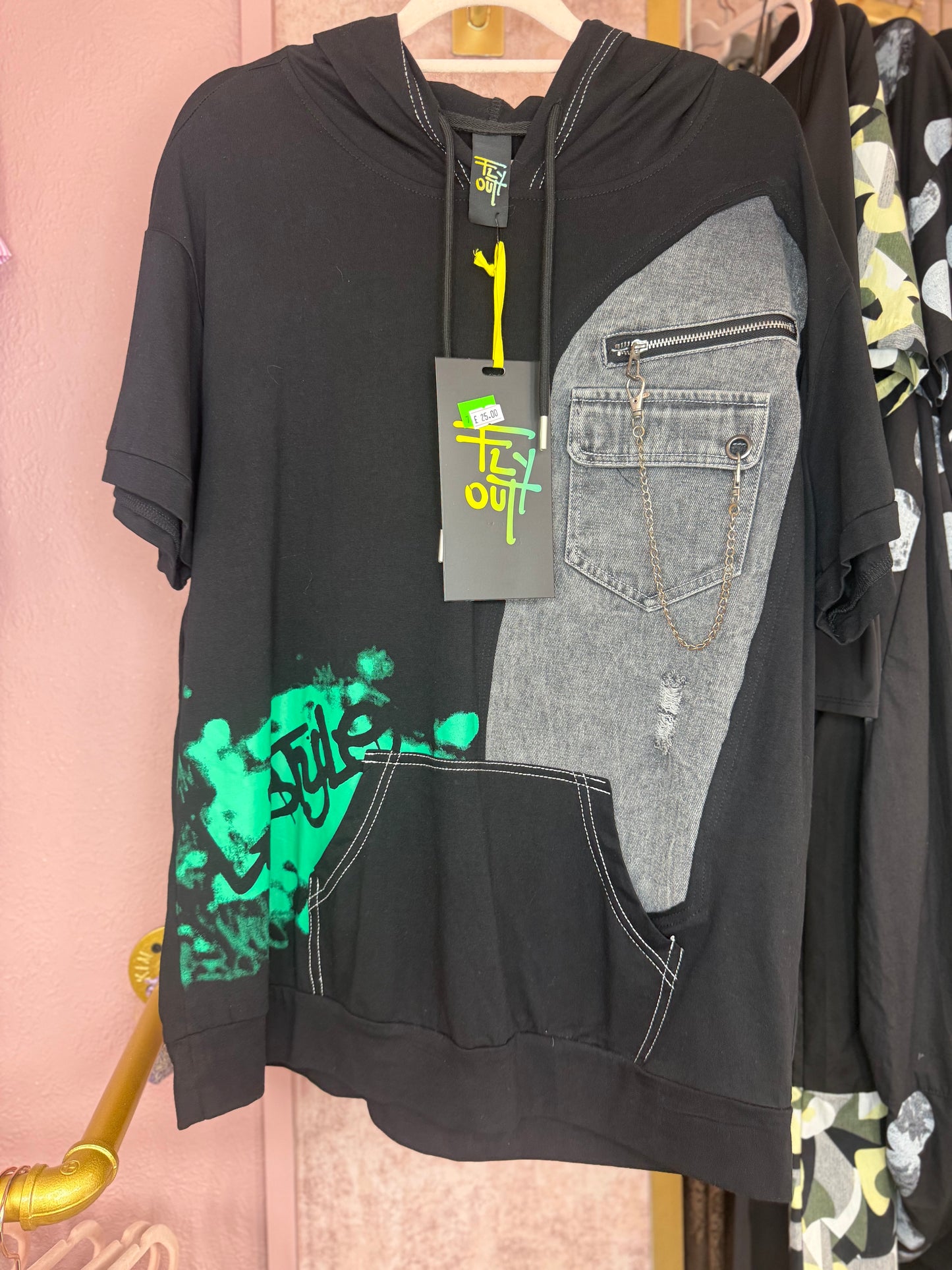 Short sleeve hoodie 🖤