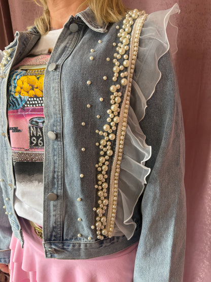 Pearl Detailing Denim Jacket 🤍