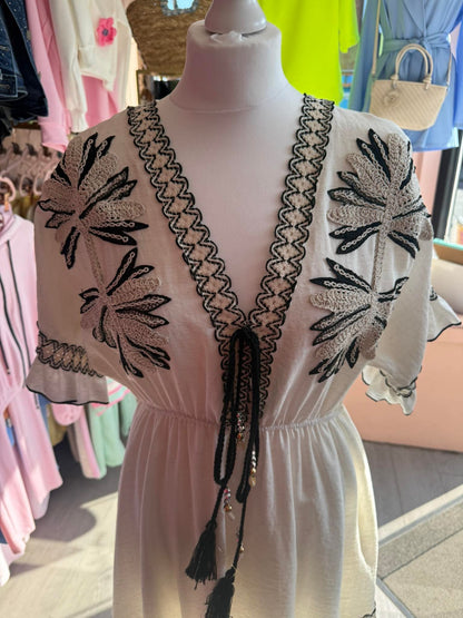 🤍 Boho Embroidered Dress 🤍
